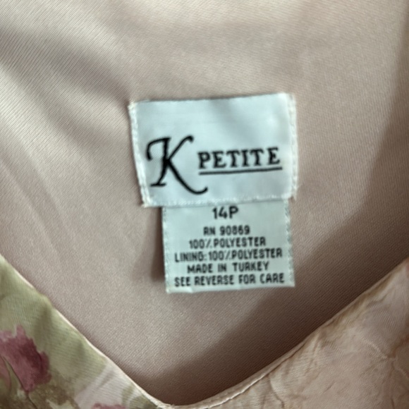 Ladies floral jacket/dress - Picture 5 of 5